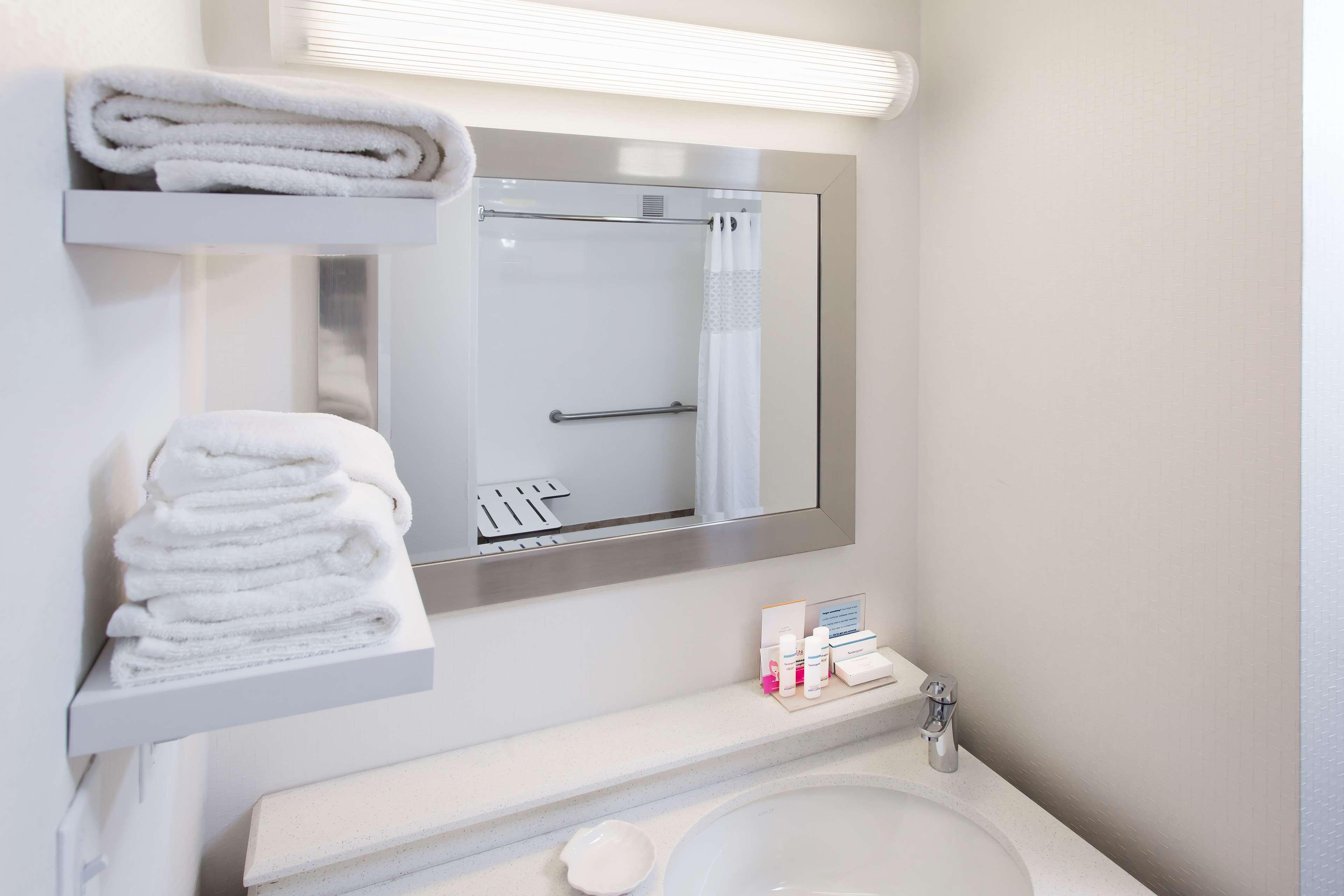 Hampton Inn Troy Ngoại thất bức ảnh