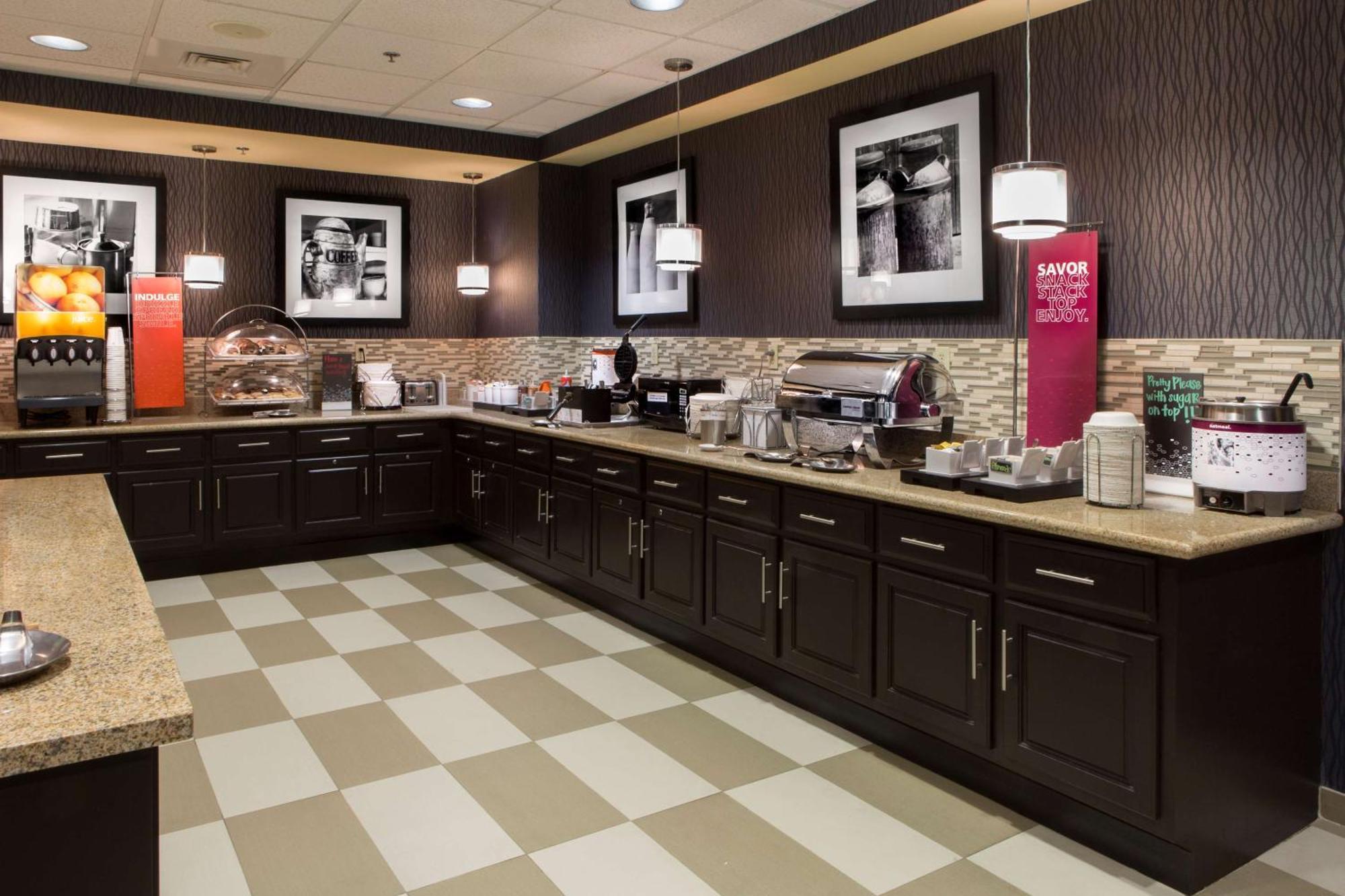 Hampton Inn Troy Ngoại thất bức ảnh
