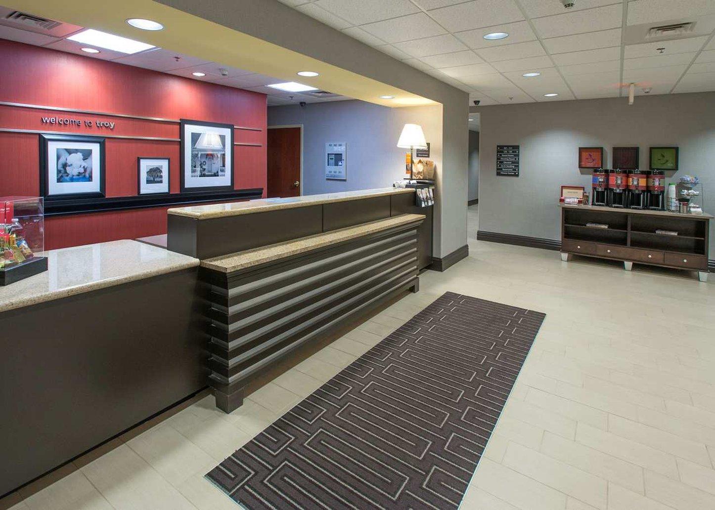 Hampton Inn Troy Ngoại thất bức ảnh
