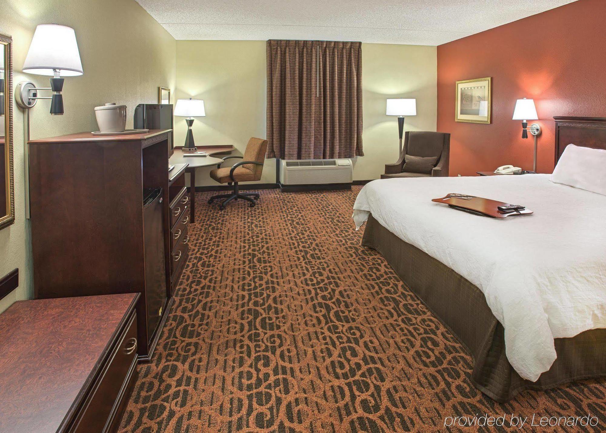 Hampton Inn Troy Ngoại thất bức ảnh