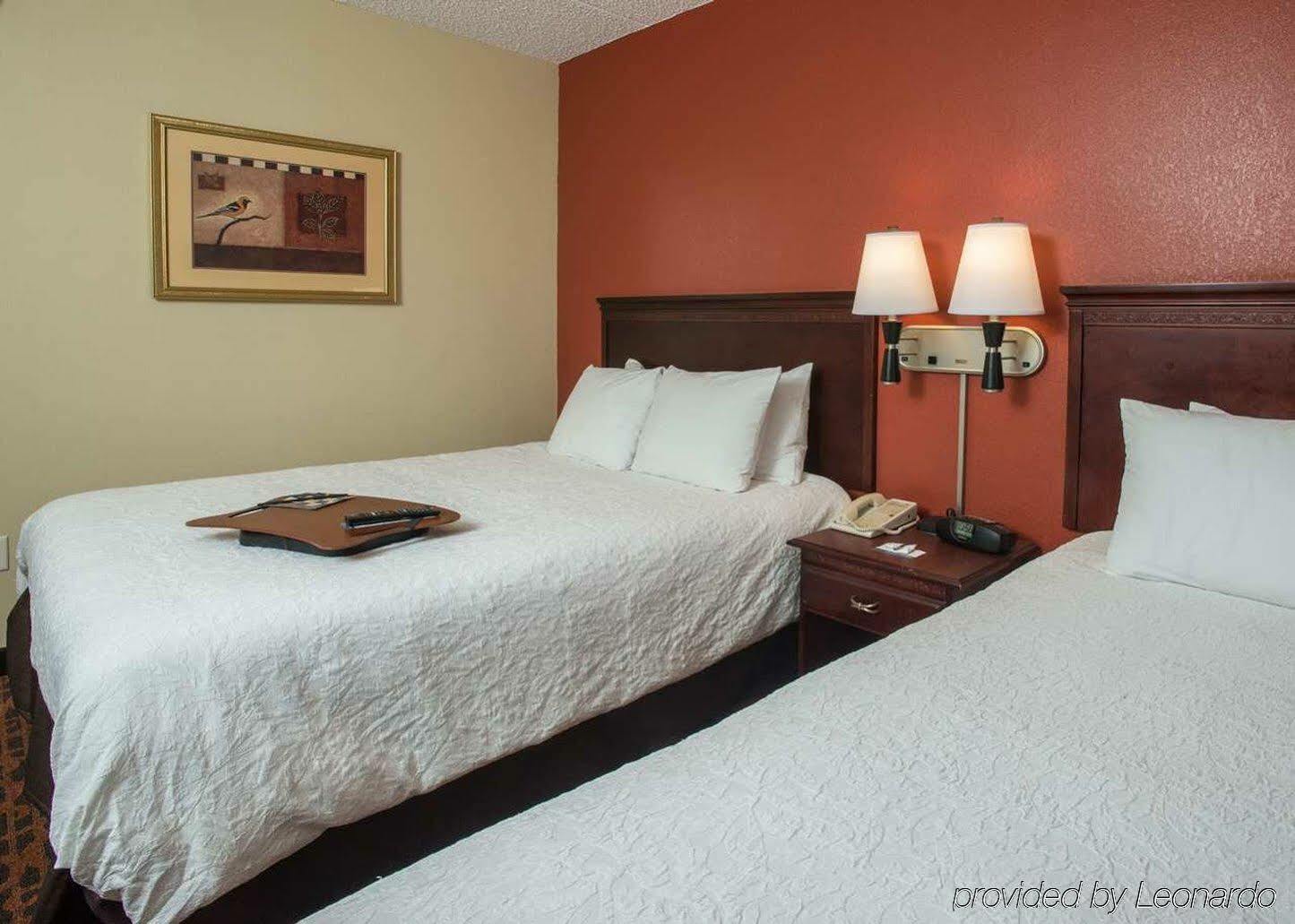 Hampton Inn Troy Ngoại thất bức ảnh